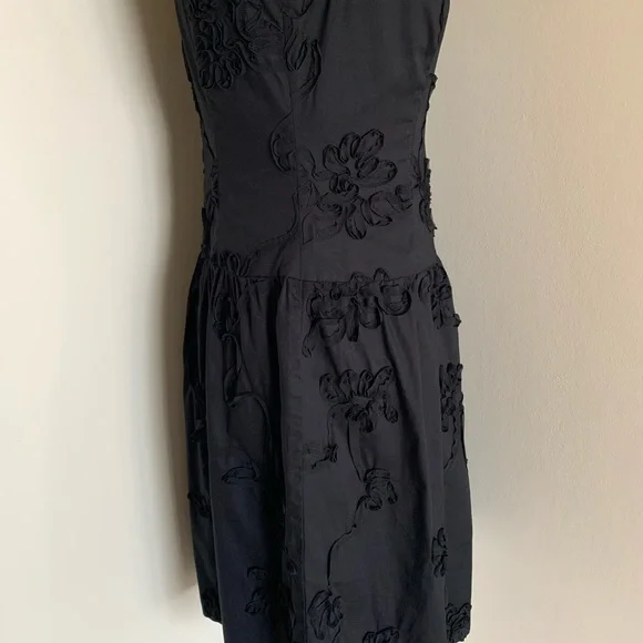 Evan Picone Embroidered Cocktail Dress in Black size 4 - Picture 3 of 8